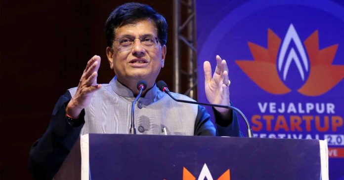Piyush-Goyal-Launches-Startup-India-Desk startup, GOYAL,