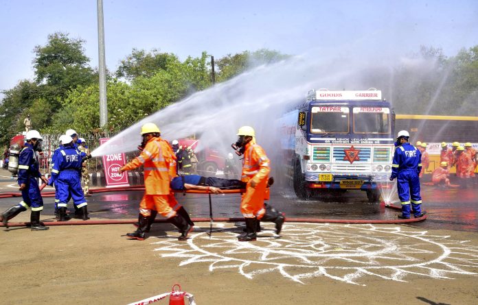 Mock drill conducted by NDMA, SDMA in Bhopal