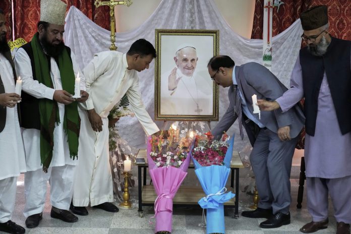 Pakistan Obit Pope Francis