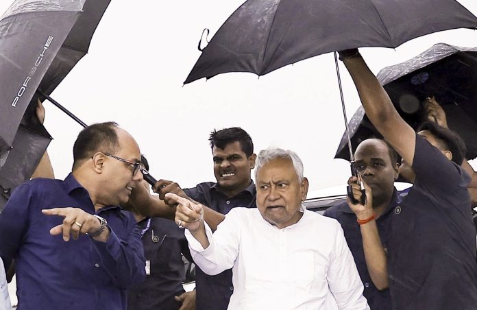 Bihar CM inspects under-construction six-lane bridge in Patna