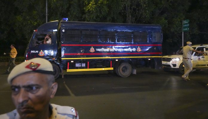 26/11 Mumbai attacks accused Tahawwur Hussain Rana brought to Delhi court