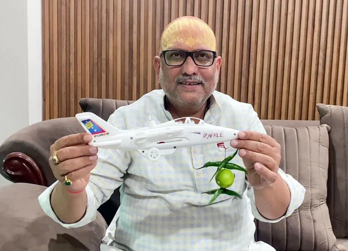 UP Congress president booked for Rafale toy display in Varanasi