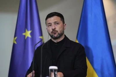 2 killed in Russian attacks on Ukraine as prospects for talks remain uncertain