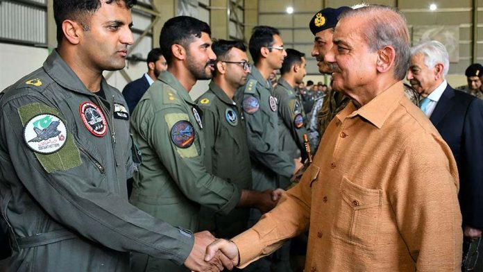 Pak Foreign Minister