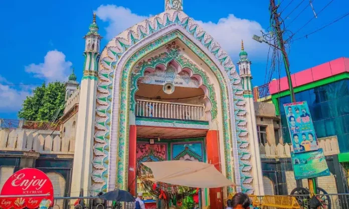 Salar Ghazi dargah