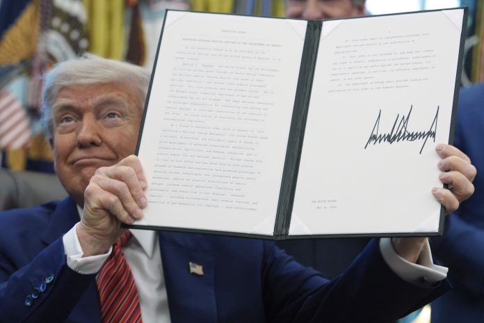 Trump signs executive order