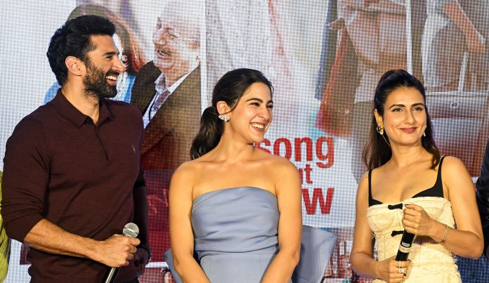 Song launch of 'Metro... In Dino'