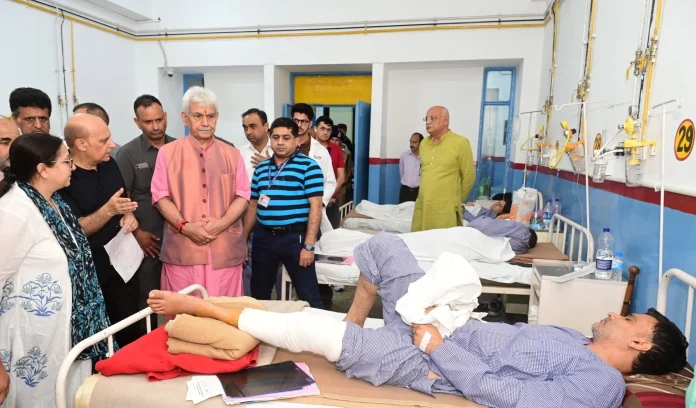 LG Manoj Sinha meets family of civilian killed in Pak shelling in Jammu, assures support