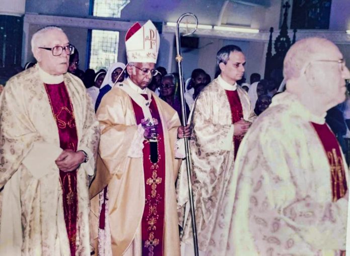 Pope Leo XIV's visit to India in 2004