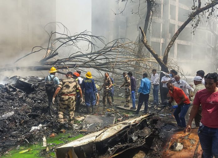 અહમદાબાદ વિમાન દુર્ઘટના