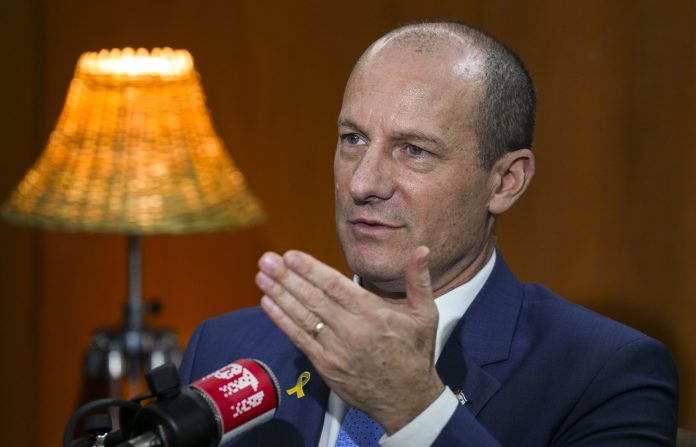 Reuven Azar interview with PTI