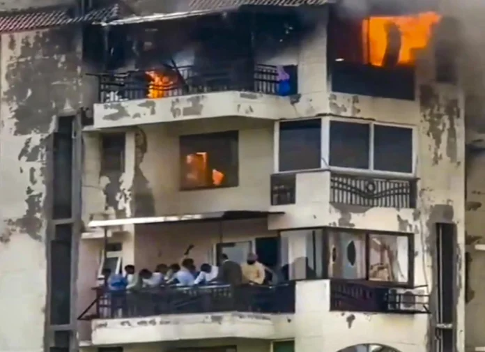 Fire at housing apartment in Delhi's Dwarka; 8 tenders rushed