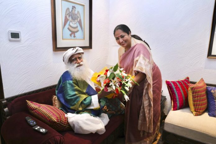 AgDBpv0O-breaking_news-768x512