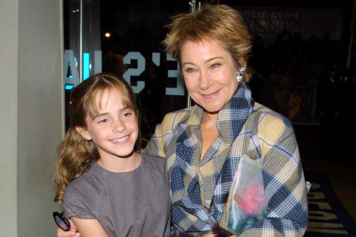 Emma-Watson-Zoe-Wanamaker-071625-686cc20803d84a6cb4536ecbb31e2f42