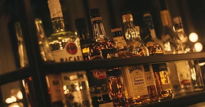 Maharashtra bars, permit rooms declare bandh on July 14 to protest tax hikes