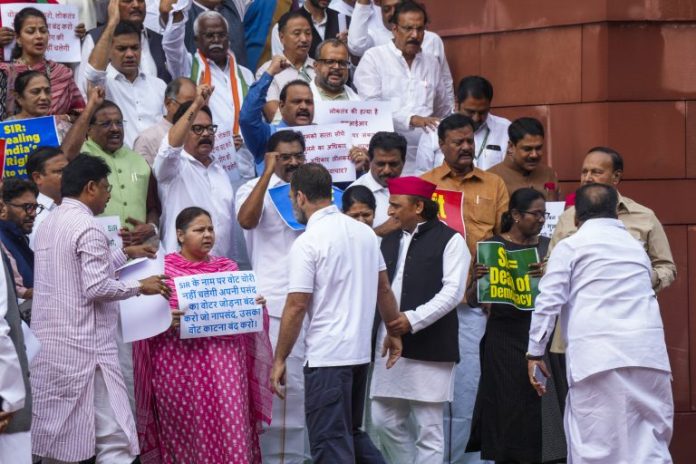 aCB0LjIU-breaking_news-768x512