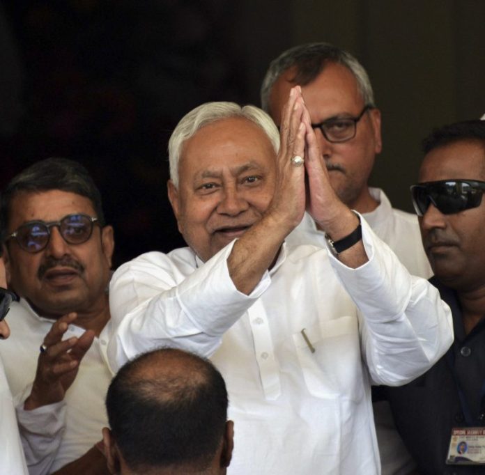 eE4wn8mZ-breaking_news-768x753