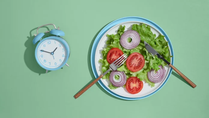 intermittent-fasting-better-than-low-cal-diet-alt-1440x810