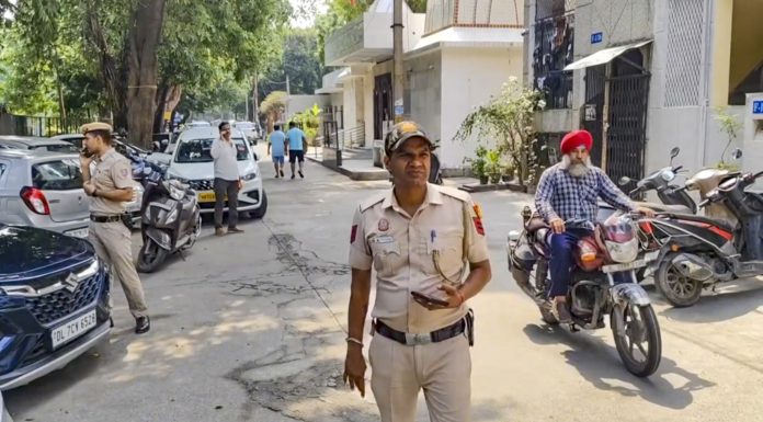 Woman, son killed by domestic help in Delhi's Lajpat Nagar