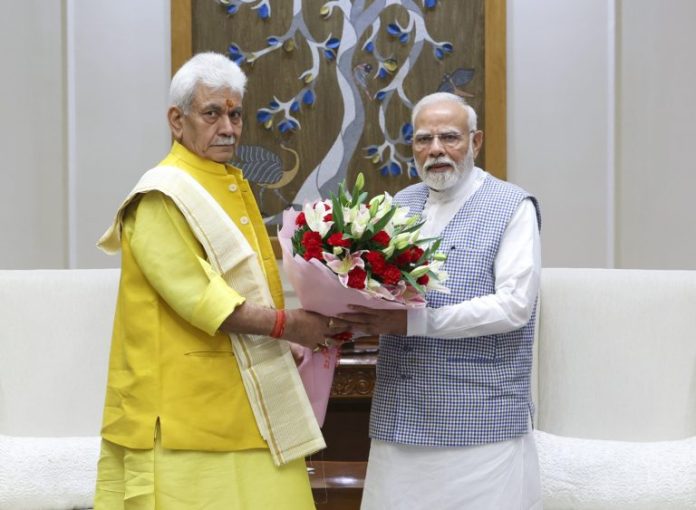 uSKRS80z-breaking_news-768x563