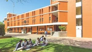 download - 2025-08-06T124155.452.webp