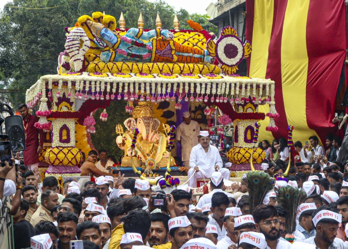Ganesh Chaturthi at Dagdusheth Halwai Ganapati