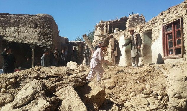 Death toll from earthquake in Afghanistan rises to 900