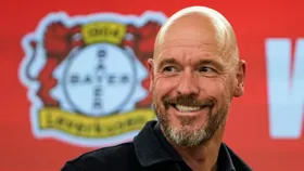 bayer-leverkusen-erik-ten-hag-2025-09-11-15-34-16.webp