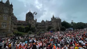 maratha-reservation-azad-maidan-bmc-mumbai-traffic-2025-08-29-14-17-13.webp