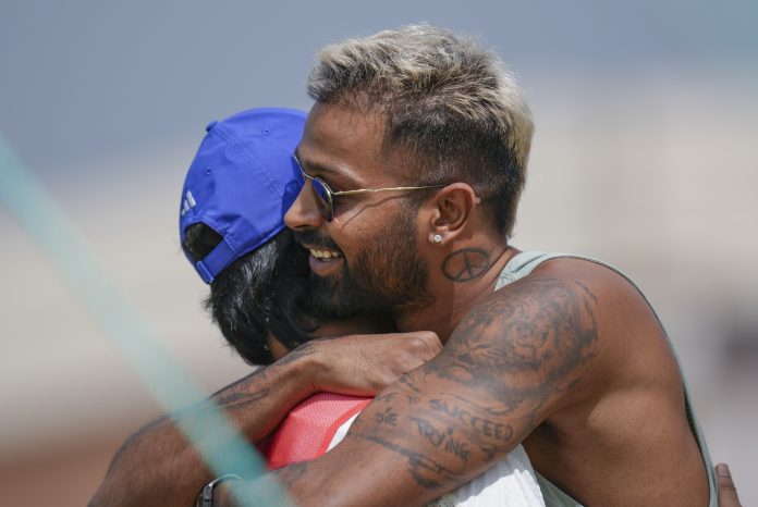 Test match: India A vs South Africa A - Day 1