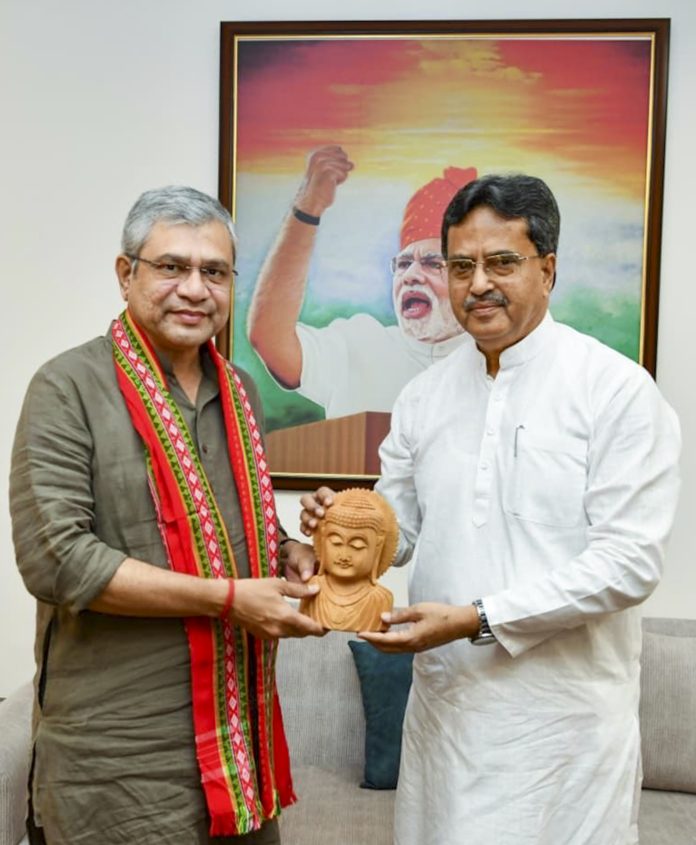 Ashwini Vaishnaw with Manik Saha