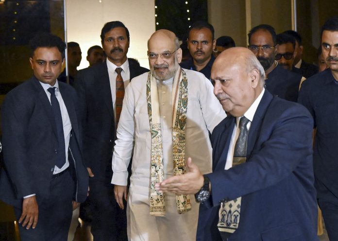 Amit Shah arrives in Patna