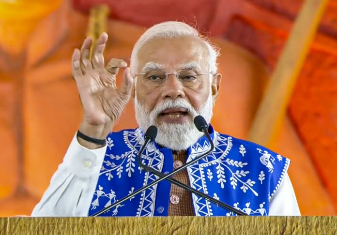 PM attends Janjatiya Gaurav Diwas