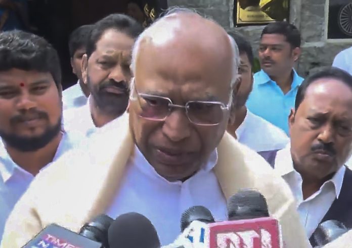 Mallikarjun Kharge addresses media