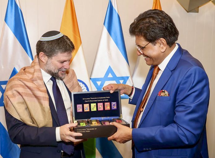Piyush Goyal meets Bezalel Smotrich
