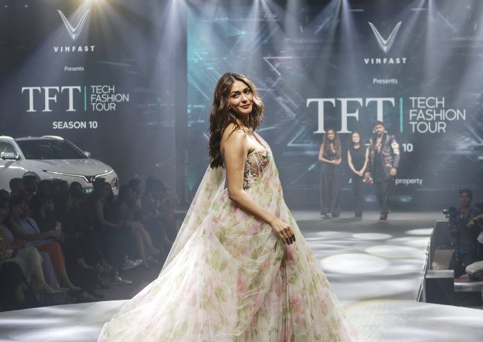 Tech Fashion Tour in Mumbai