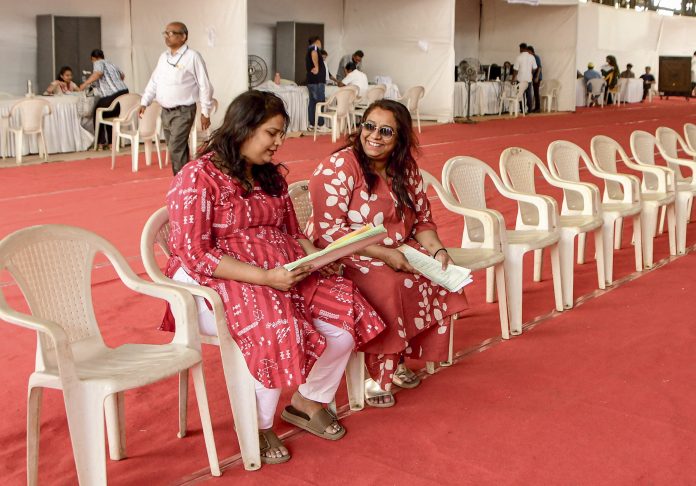 Geeta Gawli refiles nomination for BMC polls in Mumbai