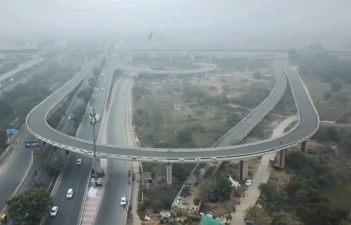 Weather: Smog in Delhi