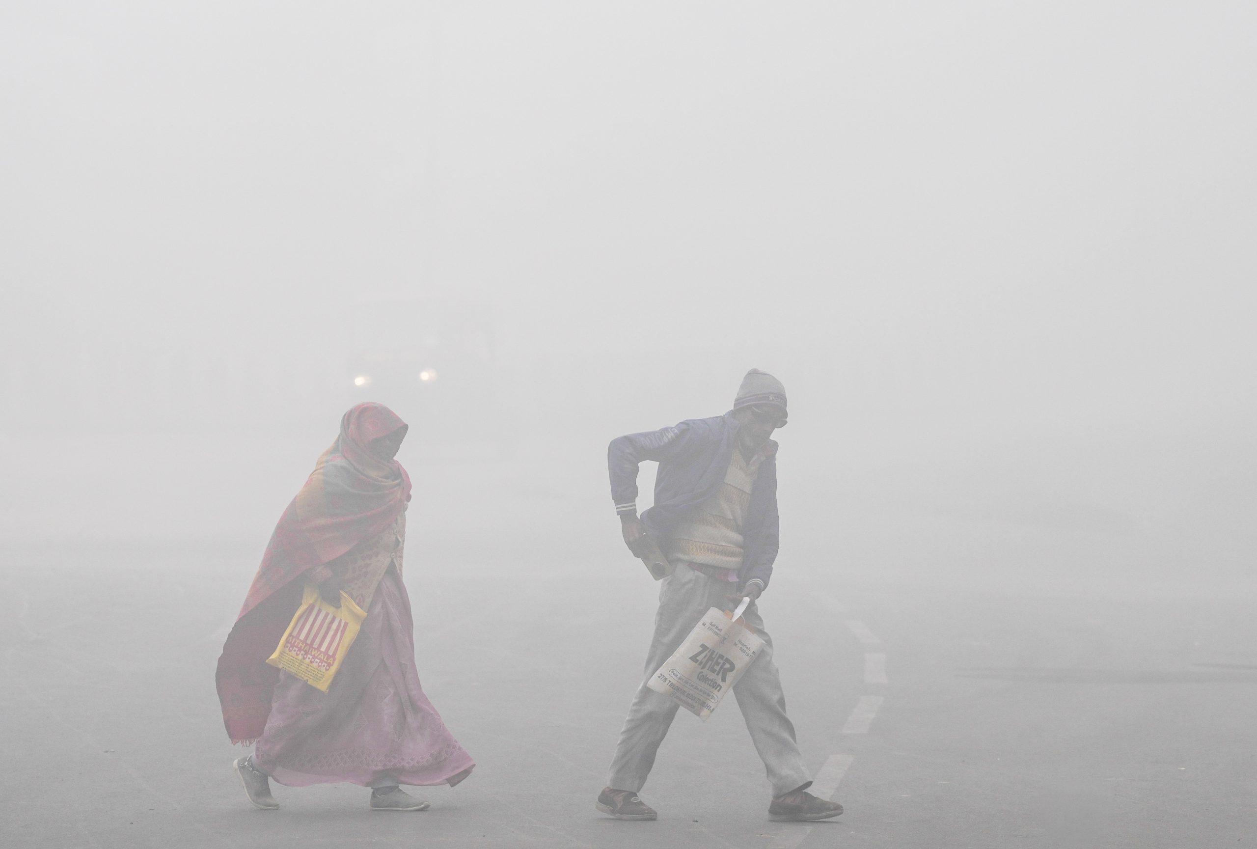 LG Reviews Ongoing Development Works Of Pachokhar Digital Library Dedicated To Nari Shakti At Zamania, Ghazipur