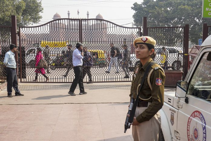 Heightened security near Red Fort after suspected IED threat in Chandni Chowk