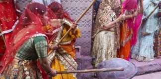 Holi and Folk Arts: Colours that Carry India’s Cultural Soul