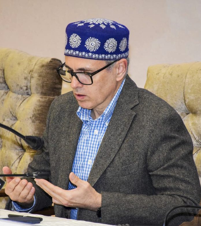 Omar Abdullah meets religious leaders in Srinagar