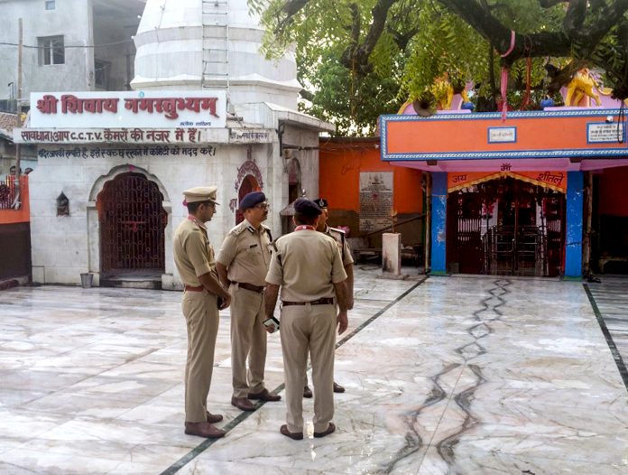 Eight devotees killed in stampede at temple in Bihar