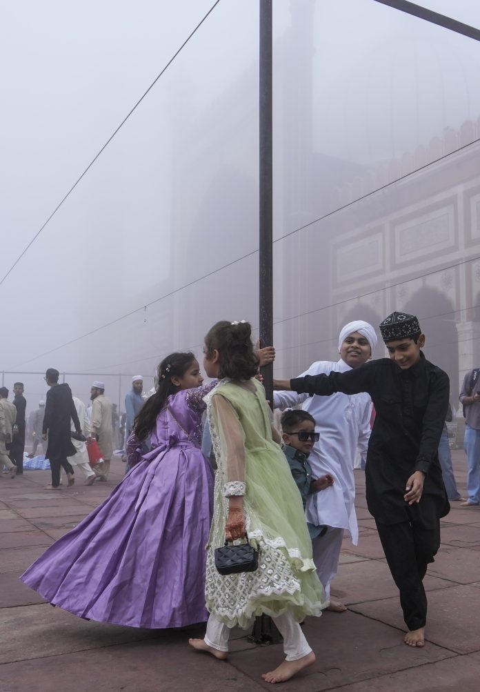 Eid Al-Fitr celebrations: New Delhi