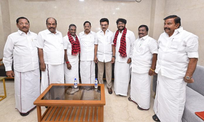 Leaders join DMK in Chennai