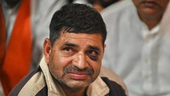 delhi_uttam_nagar_clashes_victim_father_1772885174537_1772885180492.webp