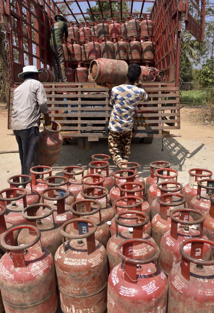 Domestic LPG cylinder costlier by Rs 60