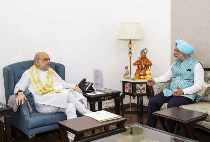 Amit Shah meets Taranjit Singh Sandhu