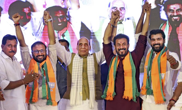 Kerala polls: Rajnath in KL