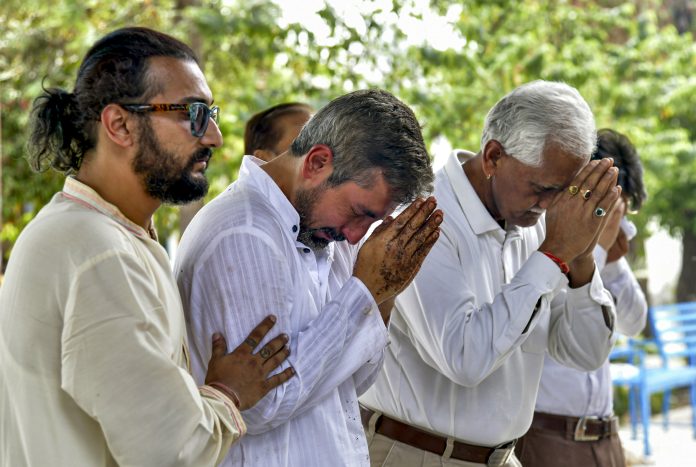 Mukesh Joshi's last rites